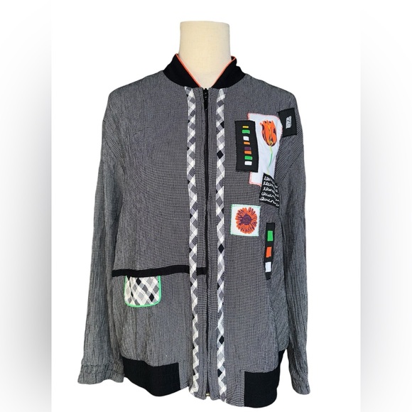 City Girl Sport Womens Full Zip Jacket Floral Patchwork Scarecrow Gingham Medium - Picture 1 of 6